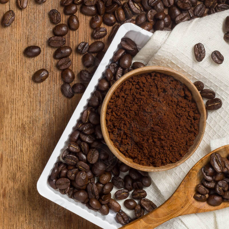 कॉफी पावडरसाठी स्वयंचलित व्हॅक्यूम पॅकेजिंग मशीन